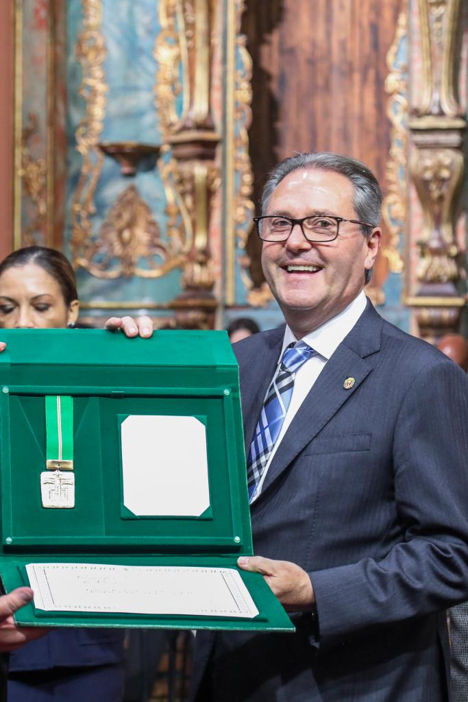 Legenda Foto de  Daniel Castellano